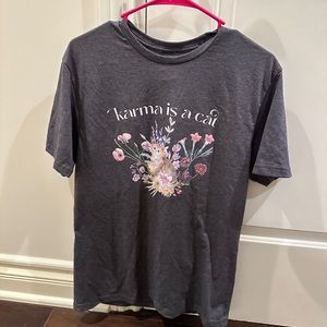 Taylor Swift Karma is a Cat Tshirt